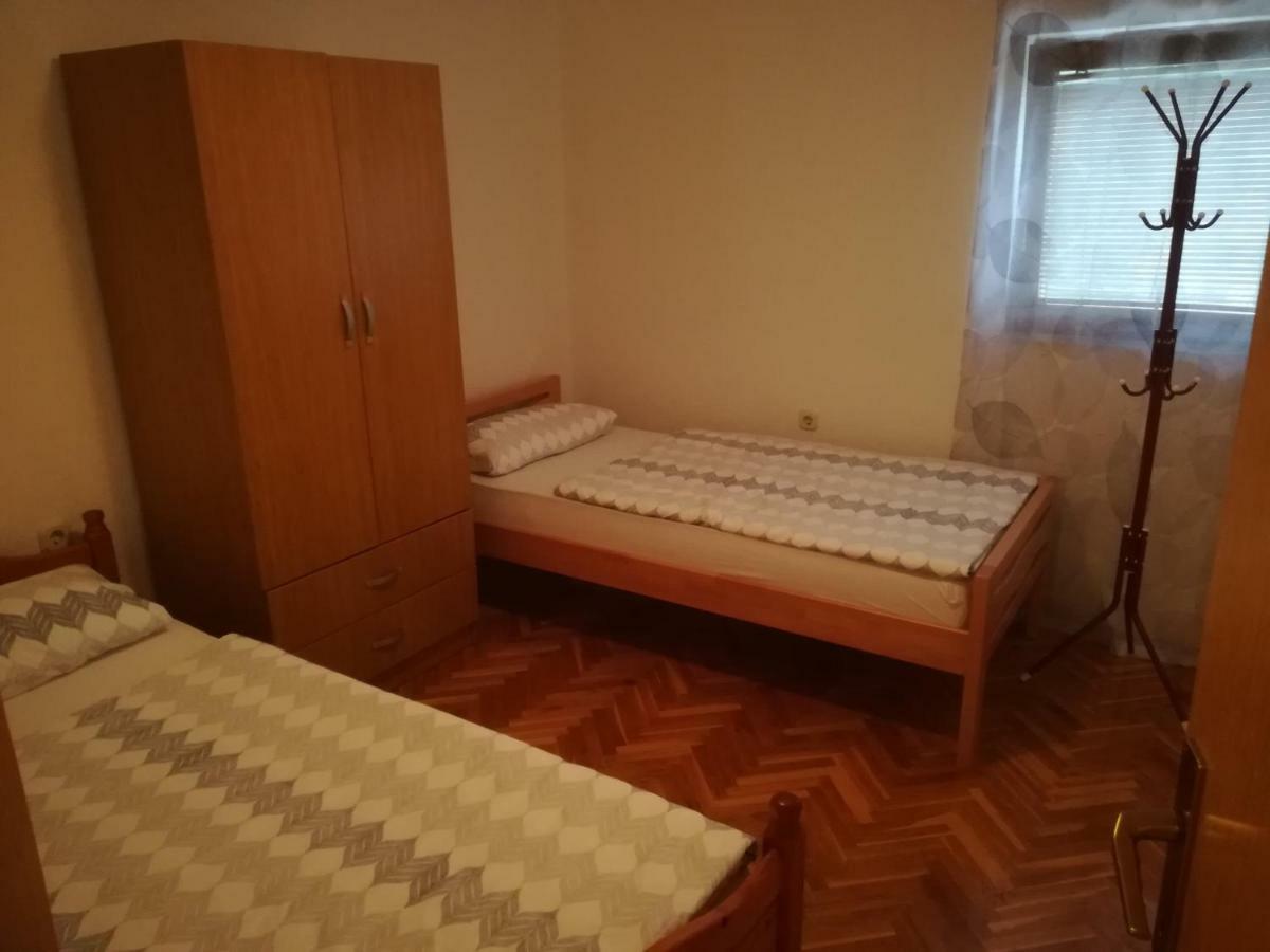 Apartman Lidija ليفنو المظهر الخارجي الصورة