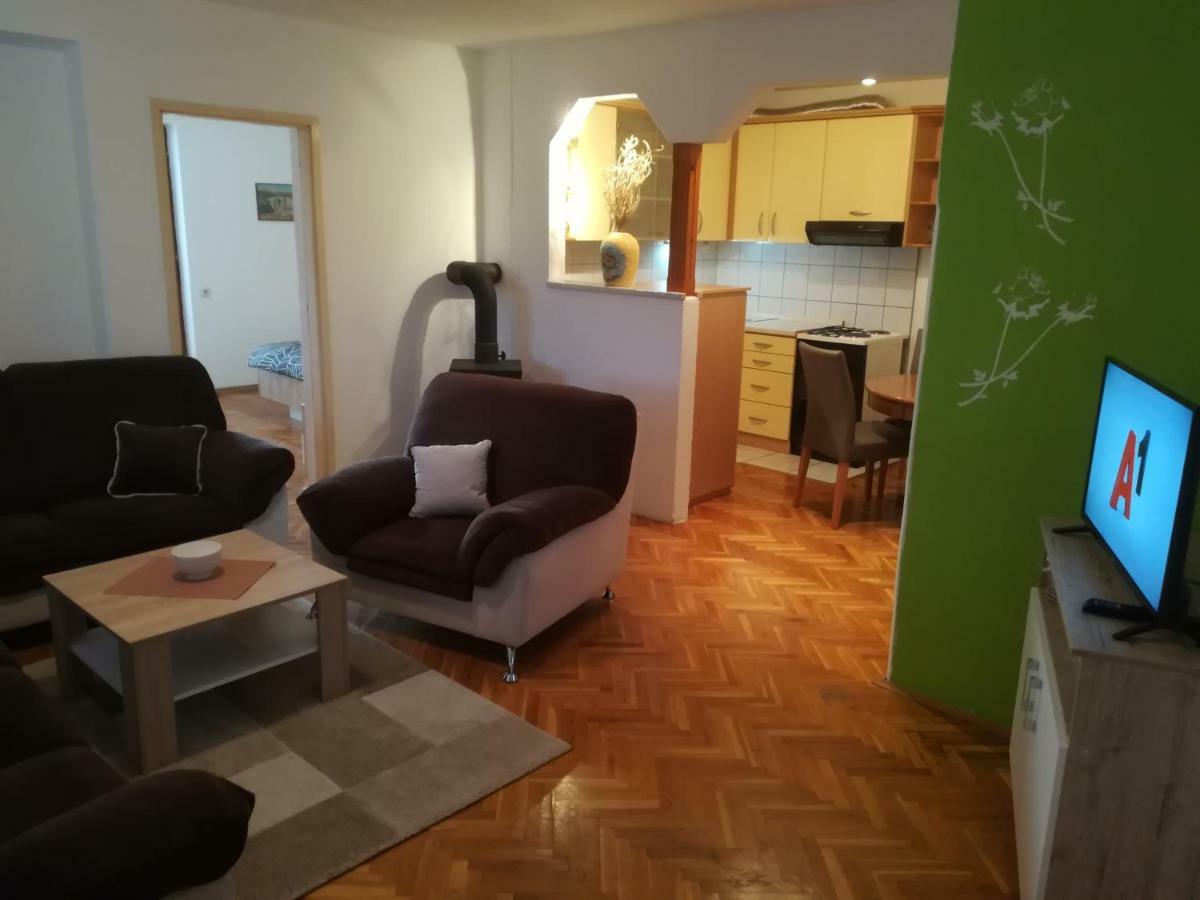 Apartman Lidija ليفنو المظهر الخارجي الصورة